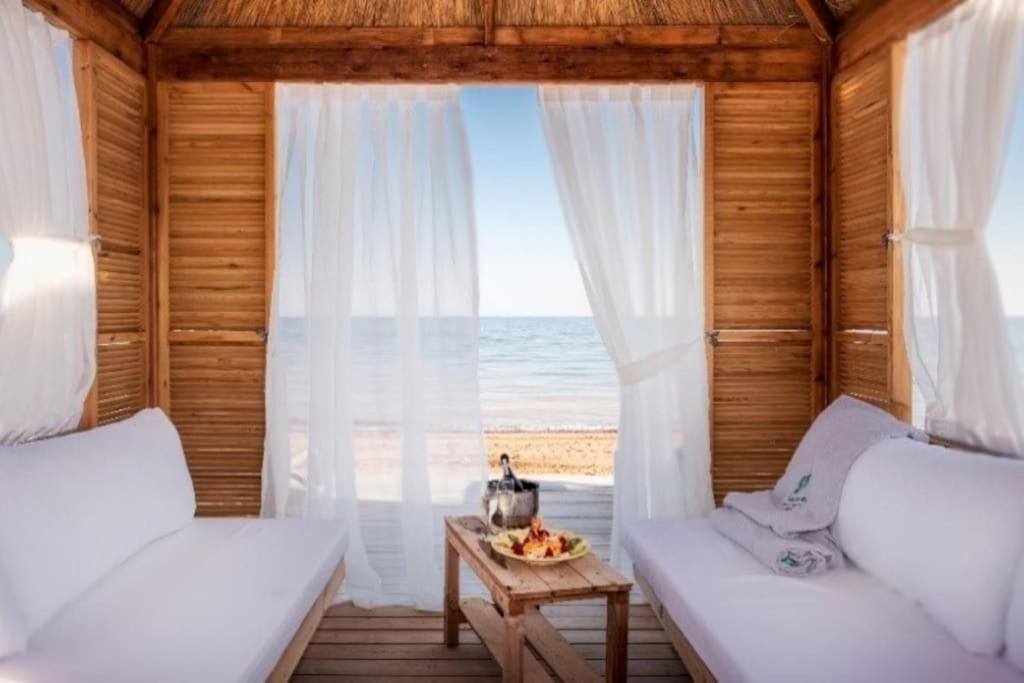 Private Beach Resort Cyprus Vokolidha Exterior photo